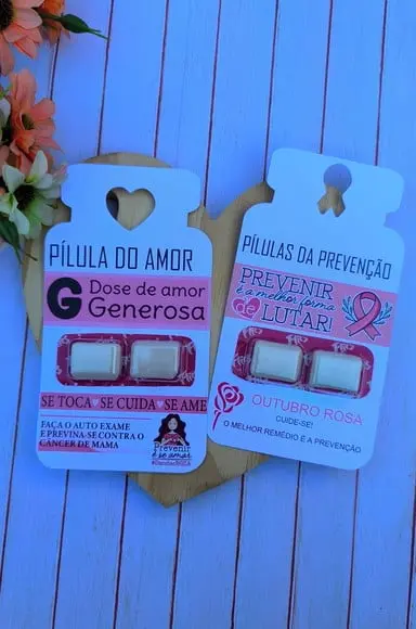 Card com Chiclete- Outubro Rosa