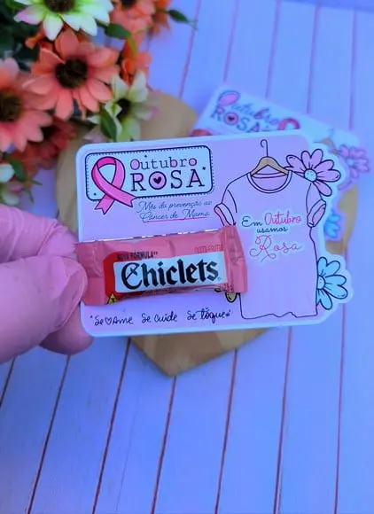 Card com Chiclete- Outubro Rosa