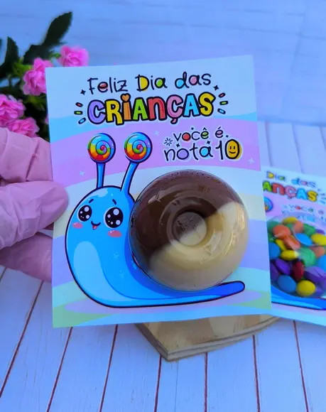 Card com Chocolate (ducream) ou Coloreti (confete Chocolate)