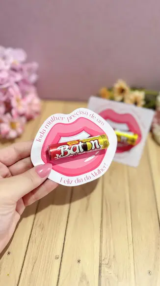 Card com Chocolate Baton- Dia da Mulher