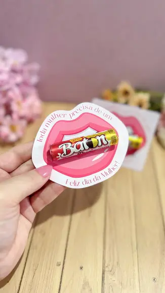 Card com Chocolate Baton- Dia da Mulher