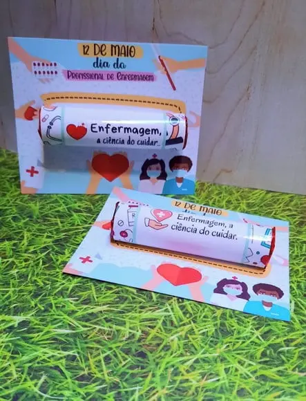Card com Chocolate Baton- Enfermagem