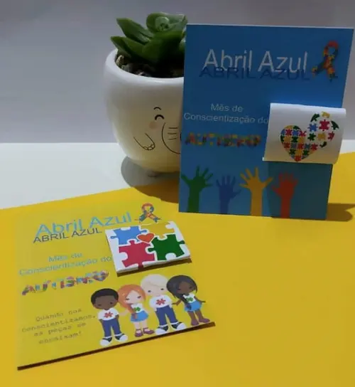 Card com Chocolatinho Cacau Show 5g- Abril Azul