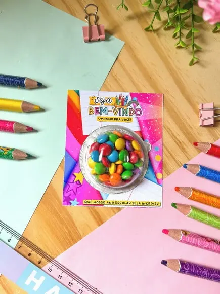 Card com Coloreti- Volta as Aulas