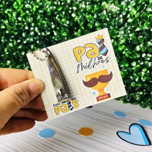 Card com Cortador de Unha- Dia dos Pais