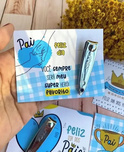 Card com Cortador de Unha- Dia dos Pais