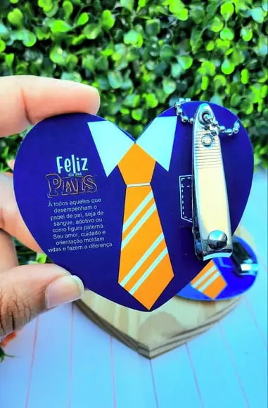 Card com Cortador de Unha- Dia dos Pais