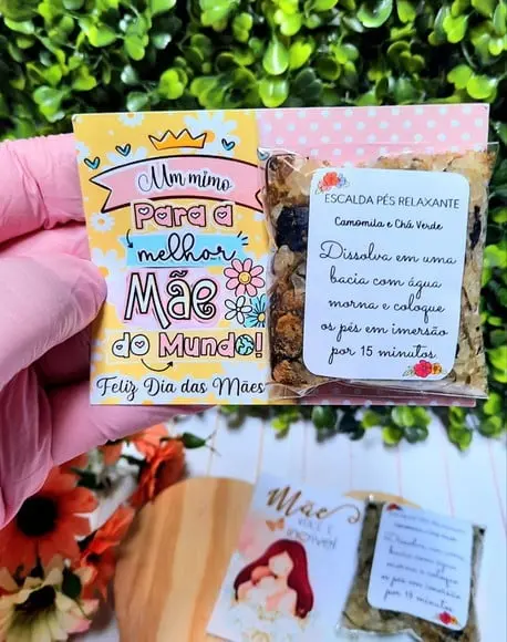 Card com Escalda Pés- Dia das Mães