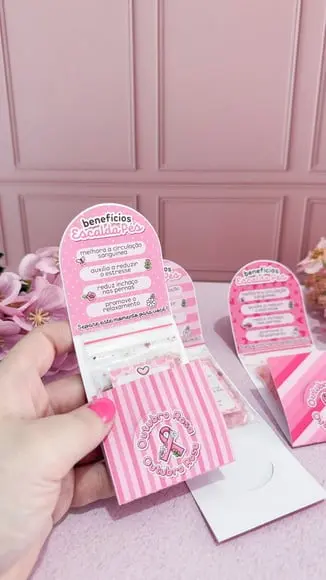 Card com Escalda Pés- Outubro Rosa