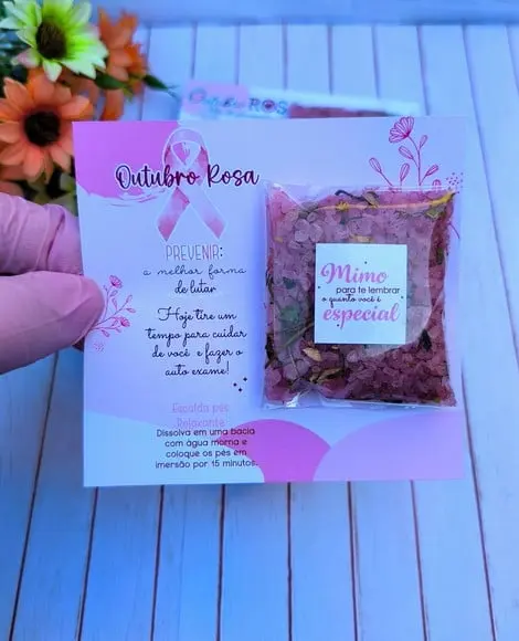 Card com Escalda Pés- Outubro Rosa