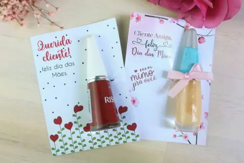 Card com Esmalte- Dia das Mães
