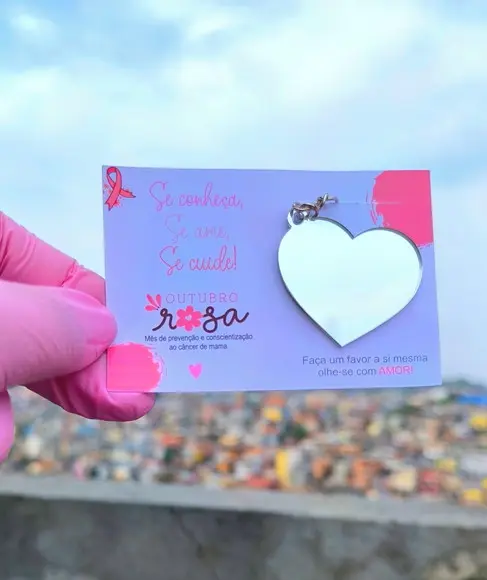 Card com Espelhinho Coração- Outubro Rosa