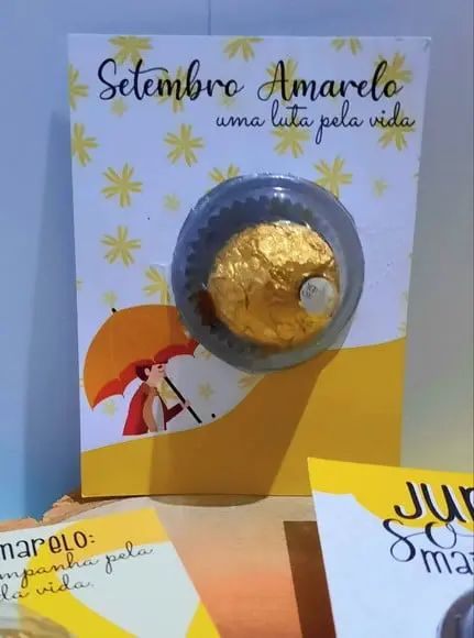 Card com Ferrero Rocher- Setembro Amarelo