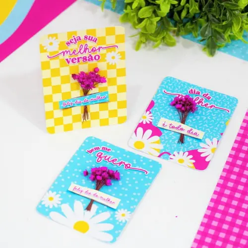 Card com Florzinha Sempre Viva- Dia da Mulher