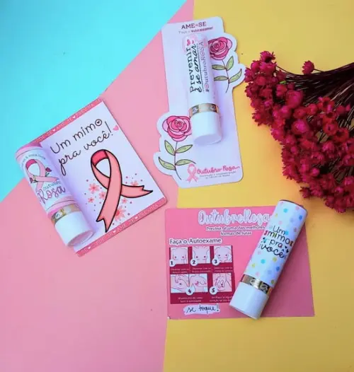 Card com Hidratante Labial (batom de Cacau)- Outubro Rosa