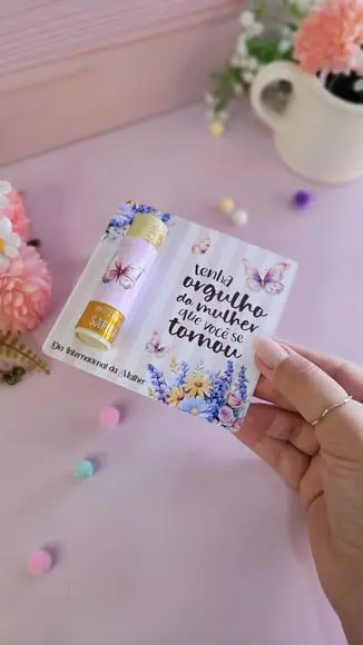 Card com Hidratante Labial(manteiga de Cacau)- Dia da Mulher