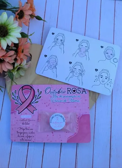 Card com Máscara Facial Comprimida- Outubro Rosa