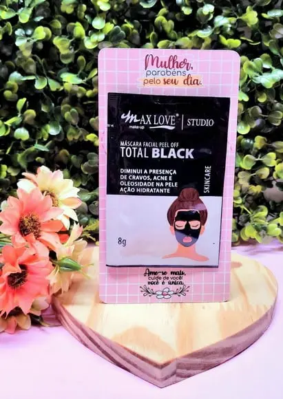 Card com Máscara Facial- Dia da Mulher