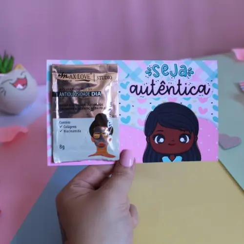Card com Máscara Facial- Dia da Mulher
