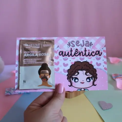 Card com Máscara Facial- Dia da Mulher