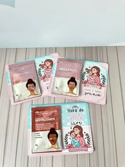 Card com Máscara Facial- Dia das Mães