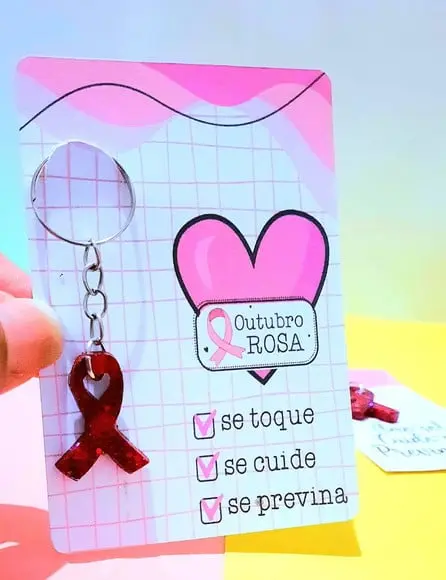 Card com Mini Chaveirinho em Resina- Outubro Rosa