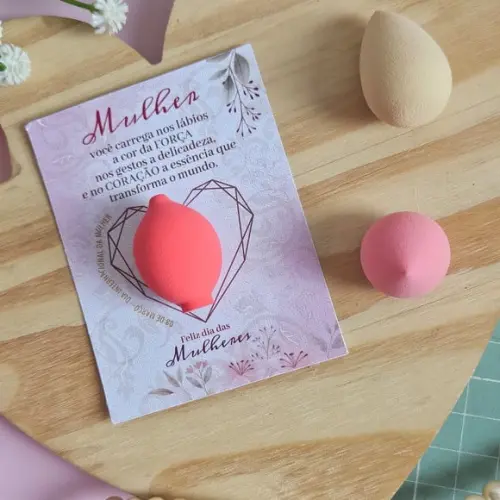 Card com Mini Esponjinha de Maquiagem- Dia da Mulher