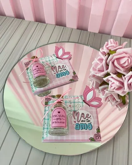Card com Mini Escalda Pés- Dia das Mães