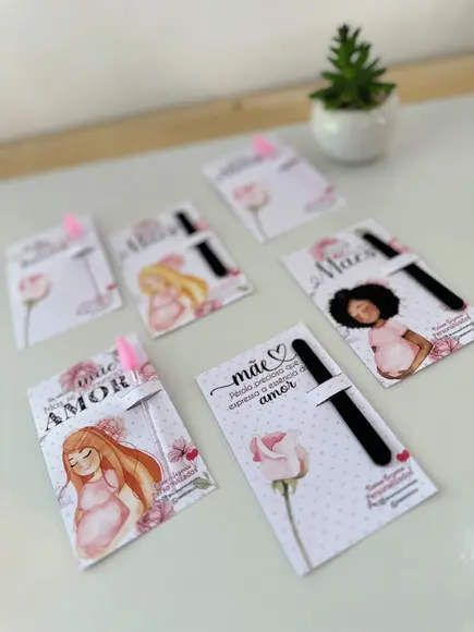 Card com Mini Lixa ou Escovinha- Dia das Mães