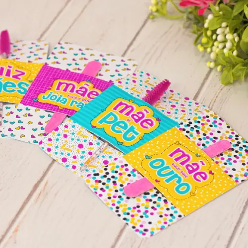 Card com Mini Lixa ou Escovinha- Dia das Mães