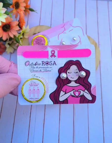 Card com Moedinha Chocolate, Brinco e Mini Lixa- Outubro Ros