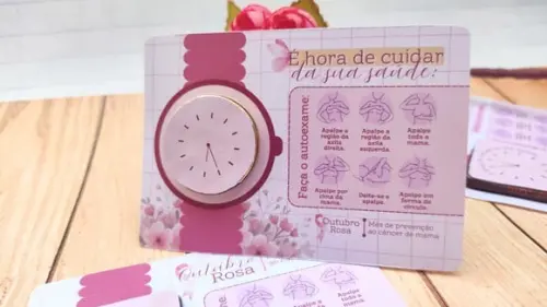 Card com Moedinha de Chocolate ao Leite- Outubro Rosa