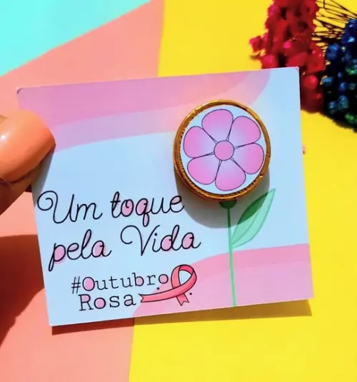 Card com Moedinha de Chocolate ao Leite- Outubro Rosa