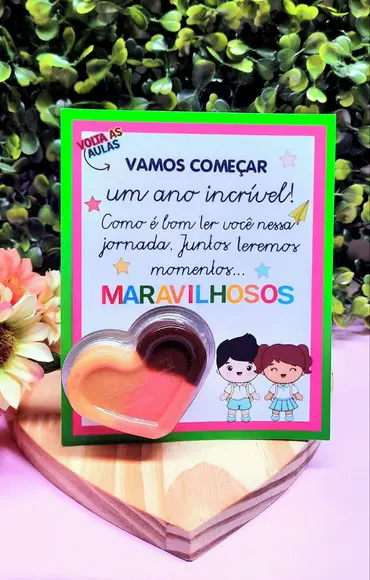 Card com Nucita- Volta as Aulas
