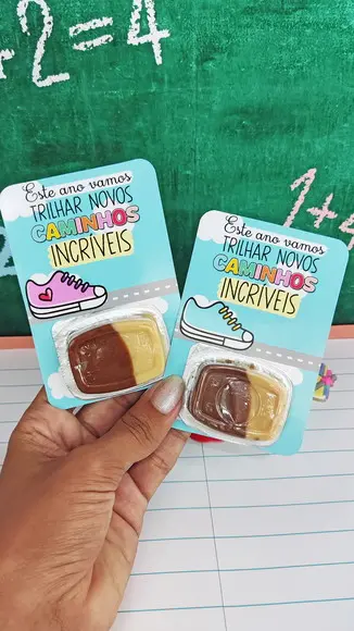 Card com Nucita- Volta as Aulas