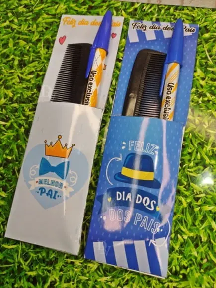Card com Pente de Bolso e Caneta- Dia dos Pais