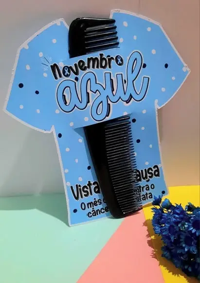Card com Pentinho de Bolso- Novembro Azul