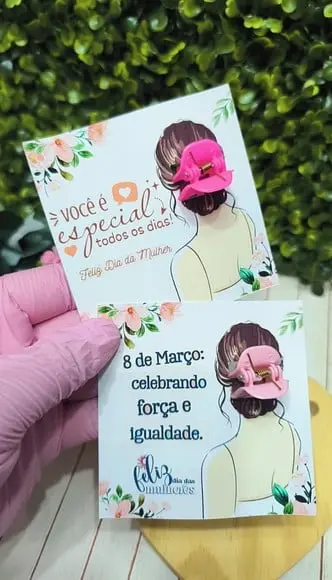 Card com Prendedor de Cabelo- Dia da Mulher
