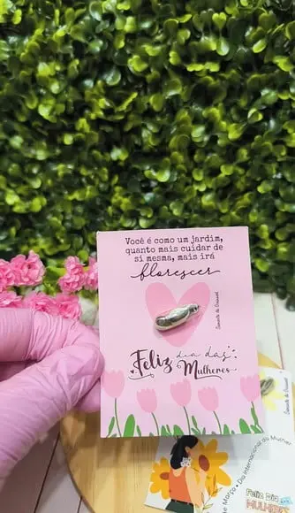 Card com Semente de Girassol- Dia da Mulher
