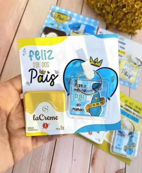 Card com Tablete Cacau Show 5g e Chaveiro- Dia dos Pais