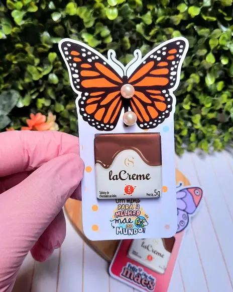 Card com Tablete Cacau Show e Brinco- Dia das Mães