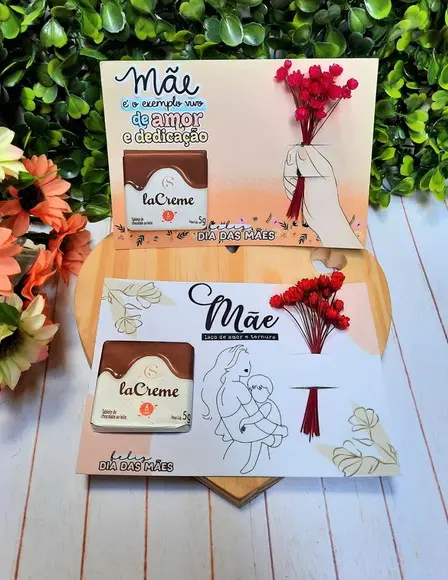 Card com Tablete Cacau Show e Florzinha- Dia das Mães