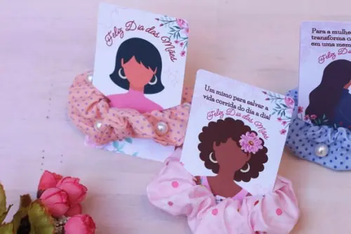 Card com Xuxinha Scrunch e Brinco- Dia das Mães