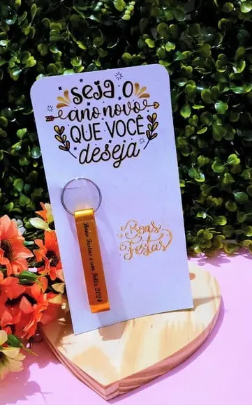 Cartão com Abridor de Garrafa- Ano Novo