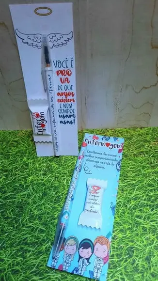 Cartão com Caneta e Balinha- Enfermagem