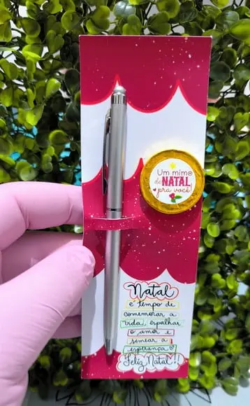 Cartão com Caneta e Moedinha de Chocolate ao Leite- Natal