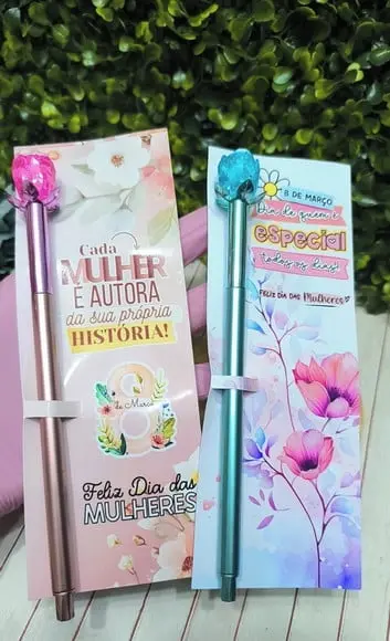 Cartão com Caneta Flor- Dia da Mulher