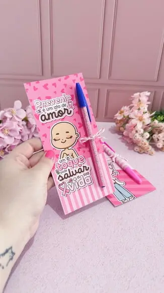 Cartão com Caneta- Outubro Rosa
