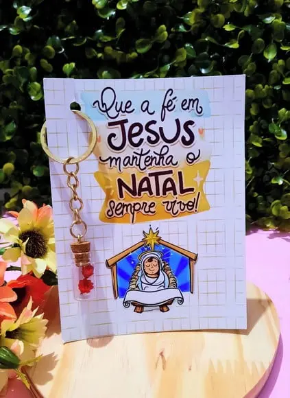 Cartão com Chaveirinho e Florzinha Sempre Viva- Natal Cristã