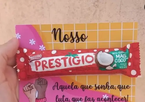 Cartão com Chocolate Prestígio 33g- Dia da Mulher